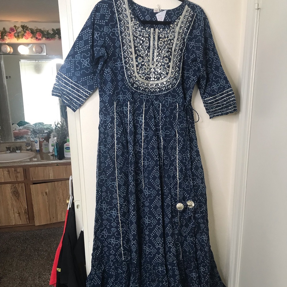 Blue dress